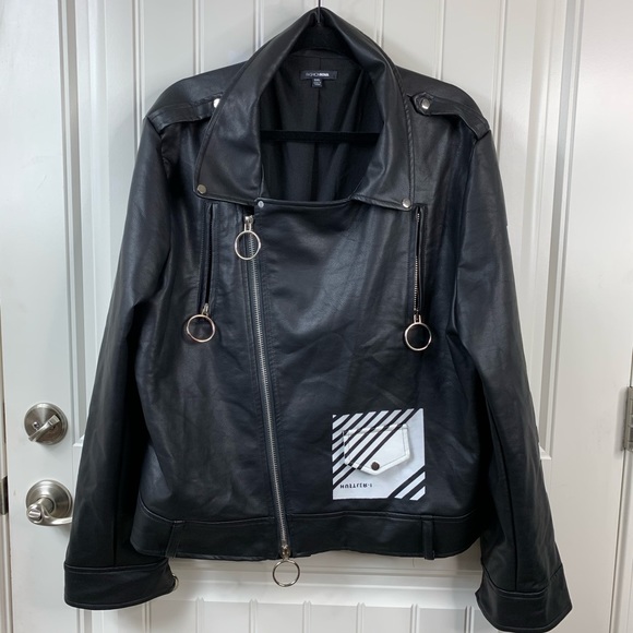 fashion nova Black Jacket Peace Race Faux Leather - Picture 3 of 12